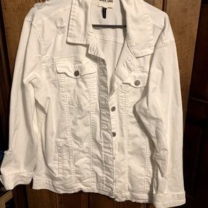 White denim jean jacket